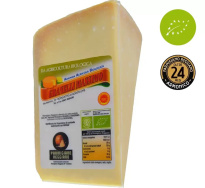 Parmigiano Reggiano SAN - Luonnonmukainen - 24 Kuukautta 
